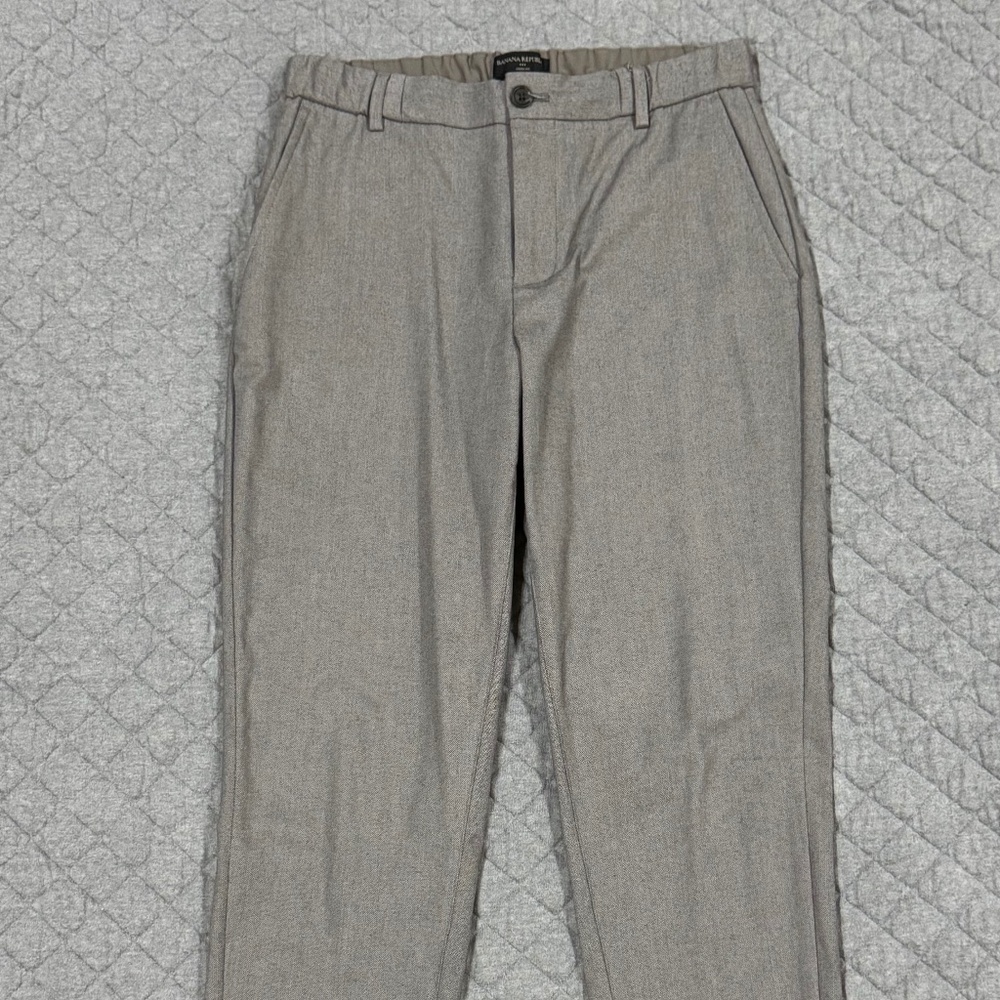 Banana Republic Factory Aiden Slim-Fit Herringbone Pant (Taupe)